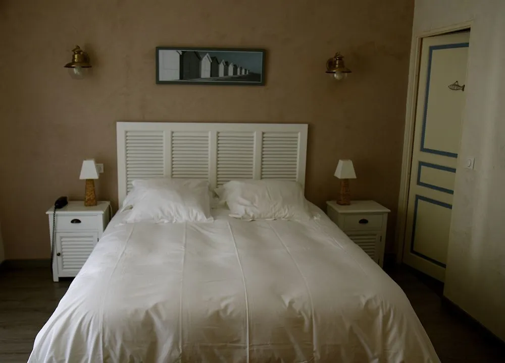 Le Crillon Hotel Murs